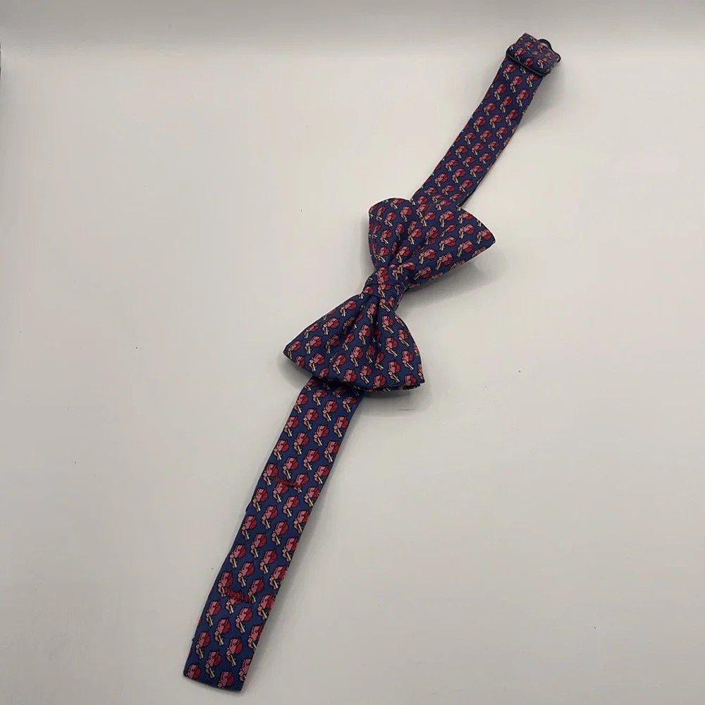 Vineyard Vines Baseball Whale Bow Tie